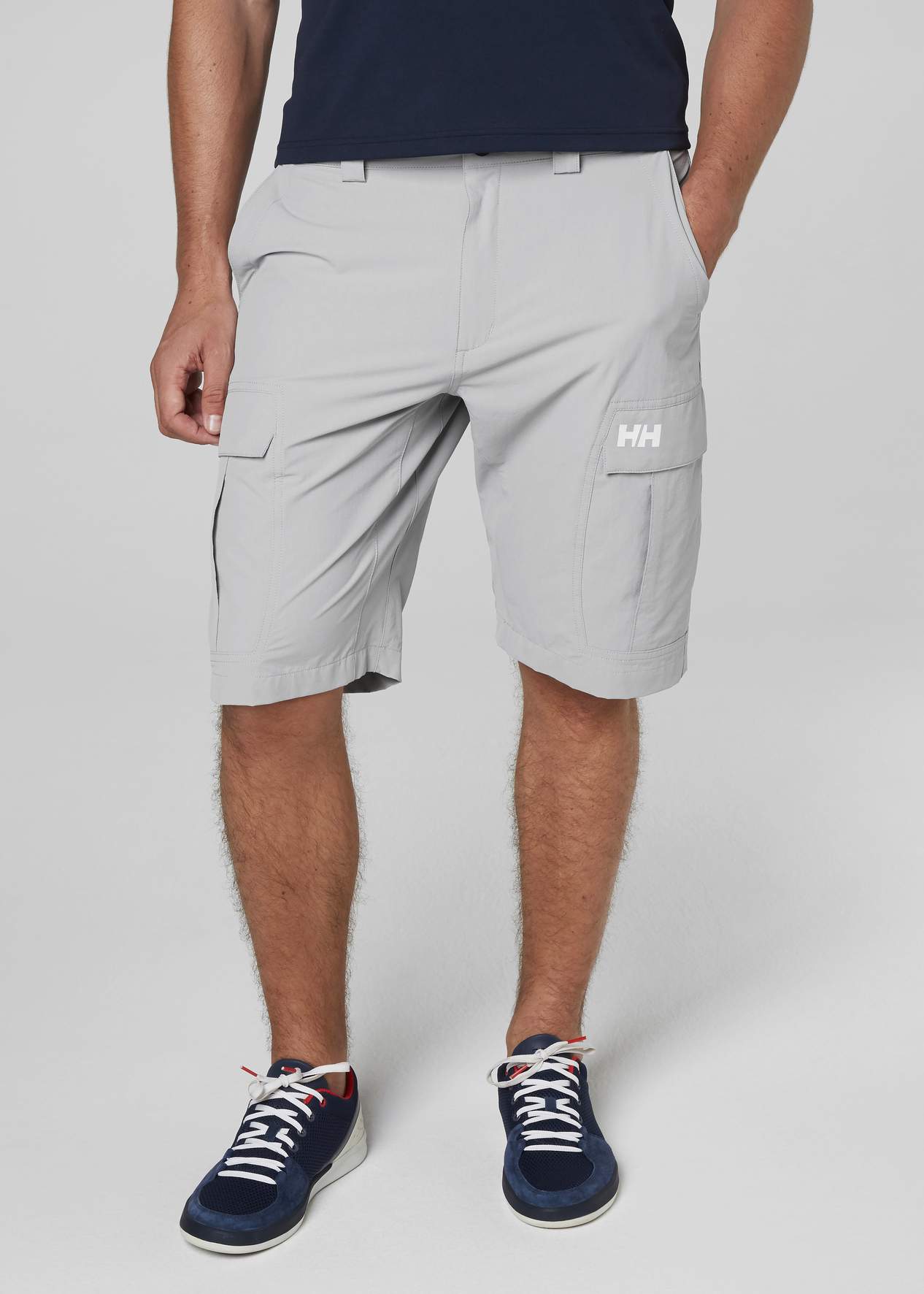 Helly hansen top cargo shorts